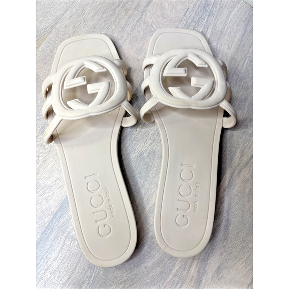 Unbranded Shoes - White Rubber Slide Sandals Size 6 Women’s Interlocking GG